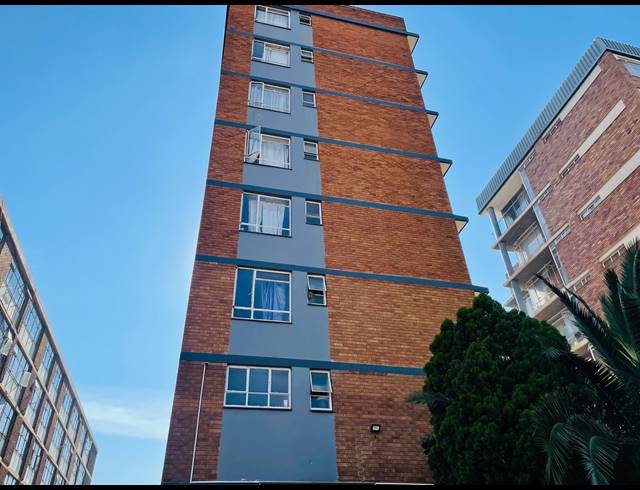 1 BEDROOM APARTMENT FOR SALE IN SUNNYSIDE